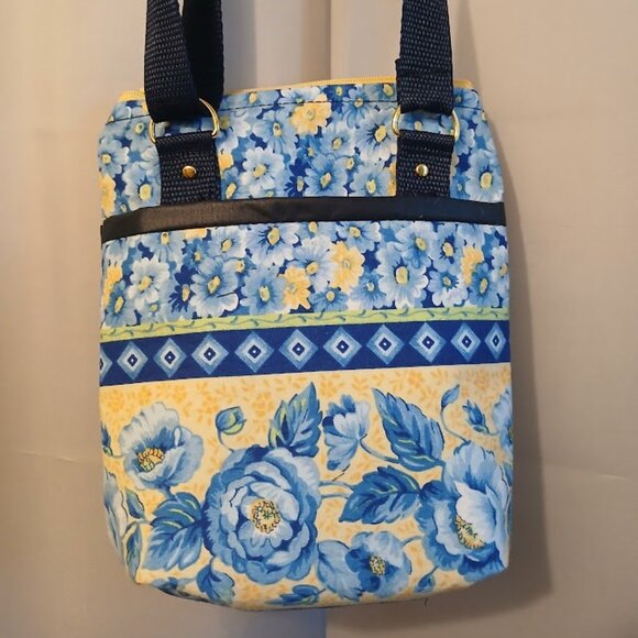 New Pleather trim Roses Crossbody Bag Purse Blue Yellow Zip Sling Travel bag - Picture 9 of 12